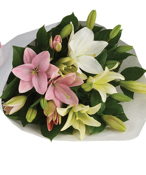Lily Divine Bouquet